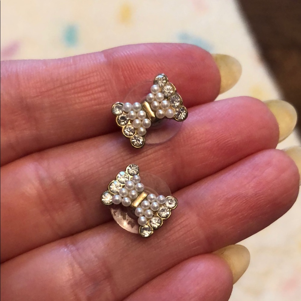 LC Lauren Conrad Gold and Pearl Bow Earrings Studs